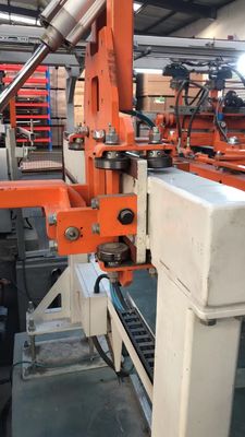 खरीदें पूर्ण स्वचालित 4x8ft मेलामाइन लेमिनेट लघु चक्र गर्म प्रेस मशीन online manufacture